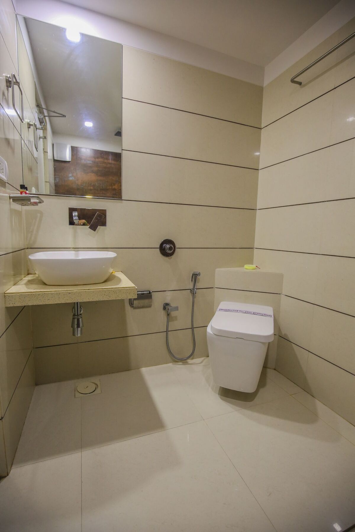 Oyo 8758 Hotel Swagatam Ахмедабад Екстер'єр фото